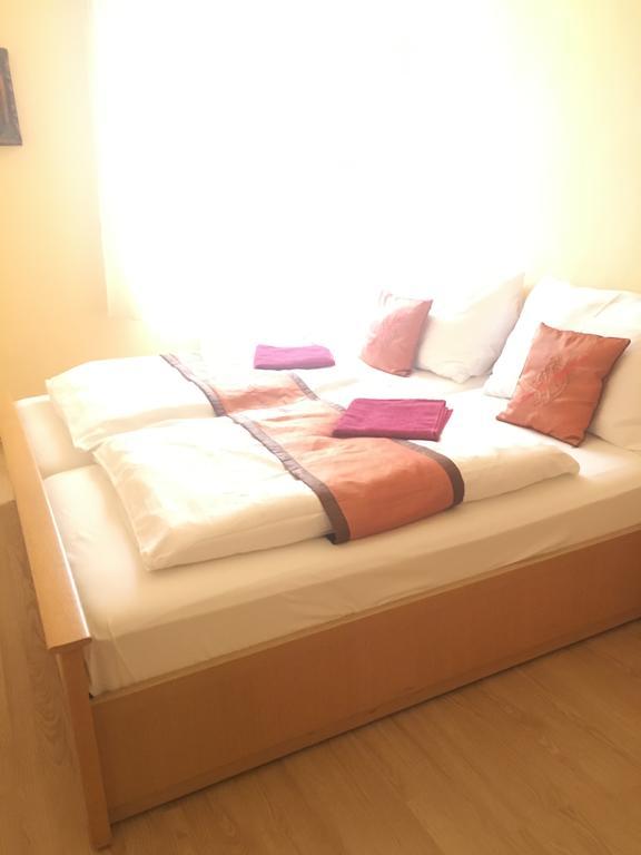 Pension Vidhous 1 Františkovy Lázně Buitenkant foto